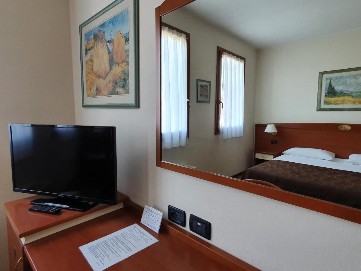 Agriturismo Il Cascinale Treviso Eksteriør billede